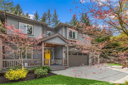 7817 Ledge Stone Loop Ne, Bainbridge Island, WA, 98110-2659 | Card Image