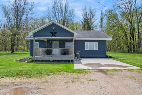 48815 36th Ave, Bangor, MI, 49013-9791 | Card Image