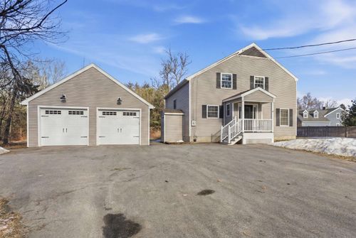 589 Tolend Rd, Dover, NH, 03820-5610 | Card Image