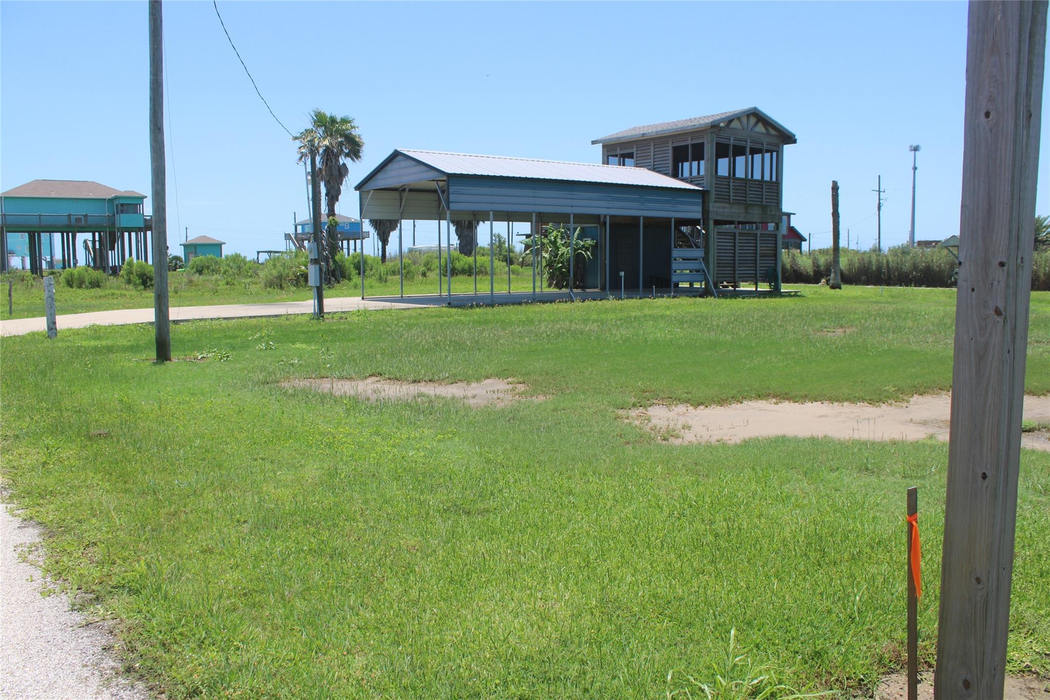 Land in Gilchrist 5