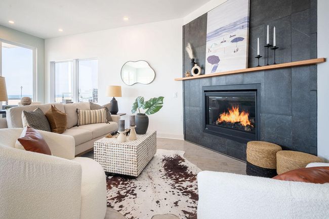 Living Area | Image 4