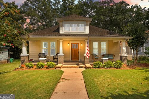 96 Griffin St, Grantville, GA, 30220-2051 | Card Image