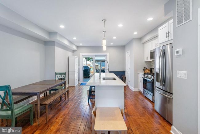 315 Upshur St Nw, Townhouse with 5 bedrooms, 4 bathrooms and null parking in WASHINGTON DC | Image 11