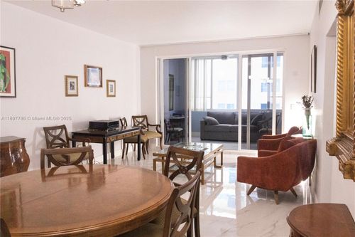 1523-5005 Collins Ave, Miami Beach, FL, 33140-3281 | Card Image
