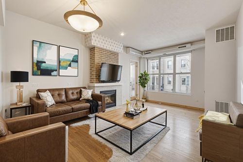 109-3640 Wooddale Ave S, Saint Louis Park, MN, 55416-5157 | Card Image