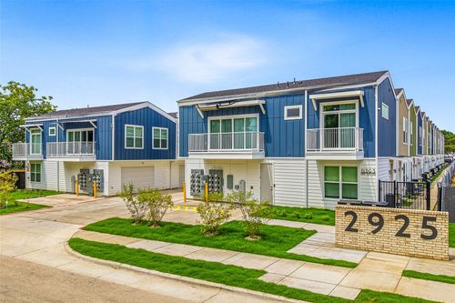 405-2925 Spruce Valley Lane, Dallas, TX, 75233 | Card Image