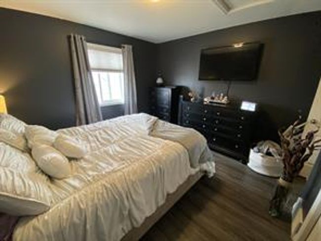8640 103 Ave, Home with 2 bedrooms, 2 bathrooms and null parking in Grande Prairie AB | Image 11