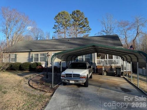 141 Buckwheat Dr, Statesville, NC, 28625-8251 | Card Image