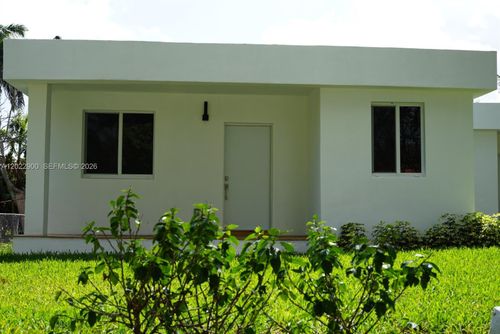 0-1456 Ne 147th St, North Miami, FL, 33161-2629 | Card Image