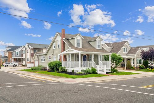 6110 Seaview Ave, Wildwood Crest, NJ, 08260-4120 | Card Image