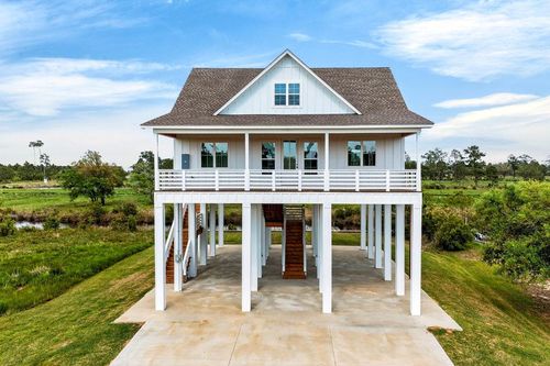 5089 Atlantis Drive, Bay St Louis, MS, 39520 | Card Image