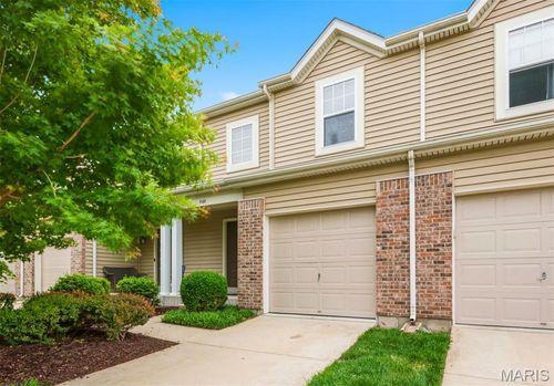 3105 Pathfinder Trl, Saint Charles, MO, 63301-4788 | Card Image