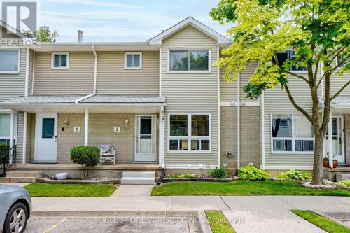 2-409 Thompson Road, London South (South J), ON, N5Z4Z1 | Card Image