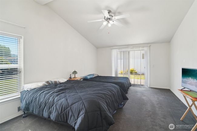 302 Oak St Sw, House other with 3 bedrooms, 2 bathrooms and 2 parking in Orting WA | Image 15