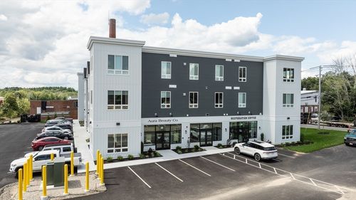 apt-208-999 Main St, Hanson, MA, 02341-1594 | Card Image