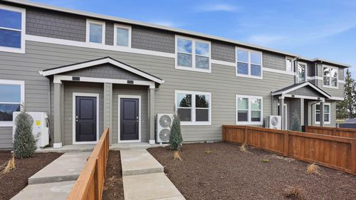 62616 Ne Lawler Pl, Bend, OR, 97701-1800 | Card Image