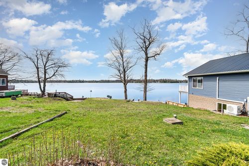 5714 Lakeview Drive, Hale, MI, 48739 | Card Image