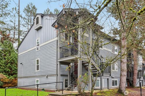 b205-11103 Ne 124th Ln, Kirkland, WA, 98034-9107 | Card Image