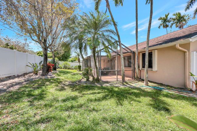 226 Parkwood Drive S, House other with 3 bedrooms, 2 bathrooms and null parking in Royal Palm Beach FL | Image 32