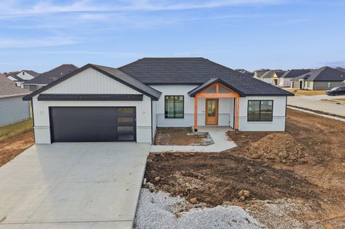 4885 Rebellion Ln, ASHLAND, MO, 65010-9453 | Card Image