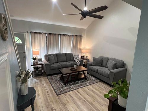unit-113-5722 E Stillwater Ave, Orange, CA, 92869-3194 | Card Image
