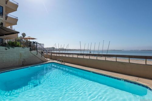 2b-1235 Parker Pl, San Diego, CA, 92109-5262 | Card Image