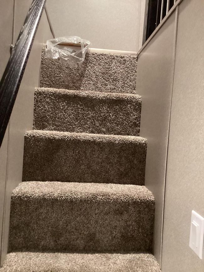 steps to upper level | Image 31