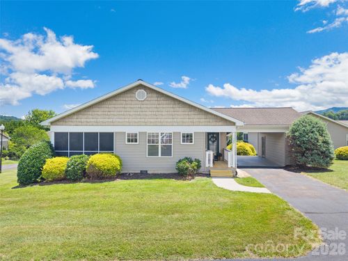 107 Cottage Loop, Waynesville, NC, 28785-6005 | Card Image
