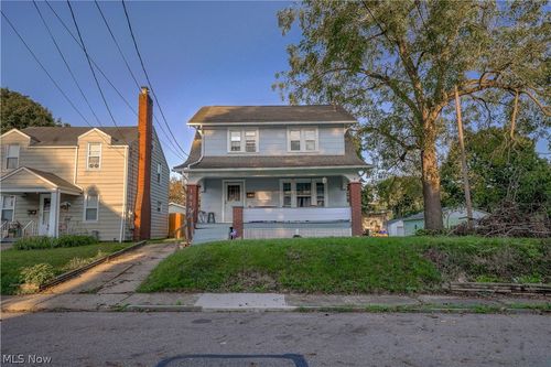 1215 Bellflower Ave Sw, Canton, OH, 44710-2015 | Card Image