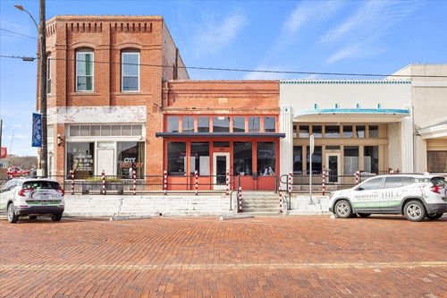 105 N 4th St, Wills Point, TX, 75169-2040 | Card Image