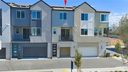 1425 E Via Acero, Placentia, CA, 92870-0611 | Card Image