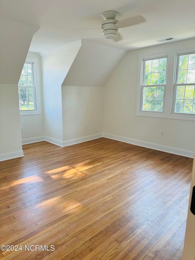 403 Main St, House other with 3 bedrooms, 3 bathrooms and null parking in Bayboro NC | Image 16