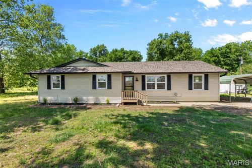 2047 State Highway H, Sikeston, MO, 63801-8223 | Card Image