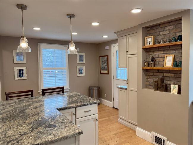 26 Taft Rd, House other with 4 bedrooms, 2 bathrooms and 8 parking in Weymouth MA | Image 7