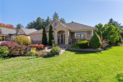 18 Tristan Crt, Brampton, ON, L6Y5S2 | Card Image