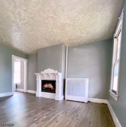 1-49 Cambridge St, East Orange, NJ, 07018-1920 | Card Image