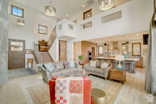 Lincoln Ln, Salt Lake City, UT 84124