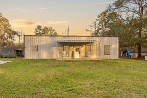 8115 Kestrel East Rd, Orange, TX, 77632-0904 | Card Image