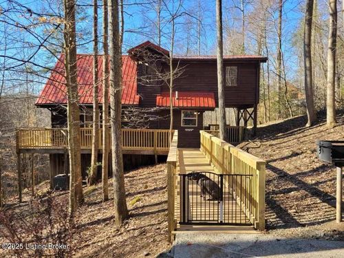 447 Robbie Ridge Rd, Stanton, KY, 40380 | Card Image