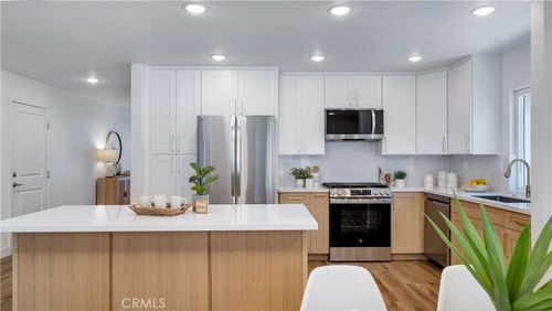 27843 Espinoza, Mission Viejo, CA, 92692-2150 | Card Image