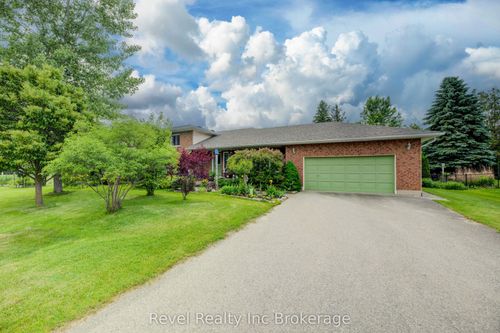 18 Cowan St, Princeton, ON, N0J1V0 | Card Image