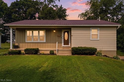 605 Snyder Dr, Loudonville, OH, 44842-1035 | Card Image