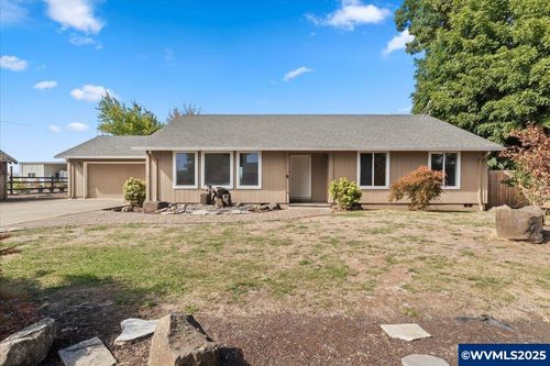 7343 D St, Rickreall, OR, 97371-9733 | Card Image