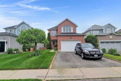 lower-1250 Dartmoor St, Oshawa, ON, L1K2K2 | Card Image