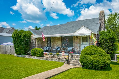 2001 Tombras Ave, Chattanooga, TN, 37412-2729 | Card Image