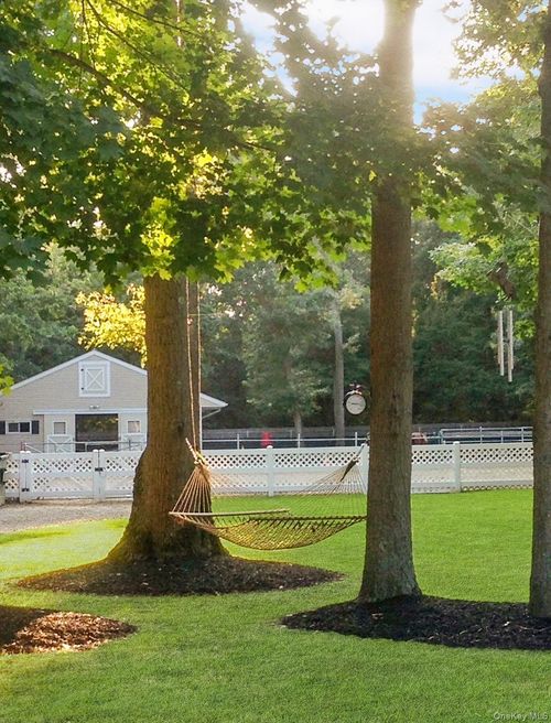 14 Hillside Ave, Saint James, NY, 11780-3108 | Card Image