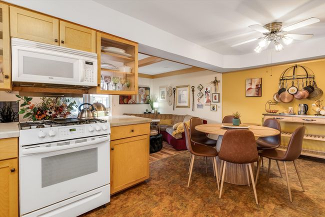 1754 3 Lakes Dr, House other with 3 bedrooms, 3 bathrooms and null parking in Troy MI | Image 8
