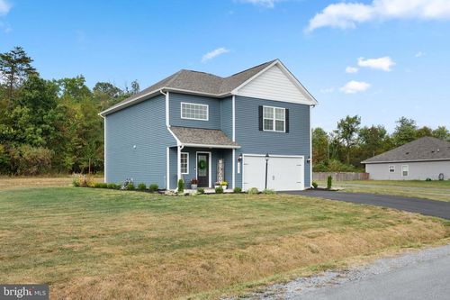 195 Rappahannock Run, FALLING WATERS, WV, 25419-1669 | Card Image
