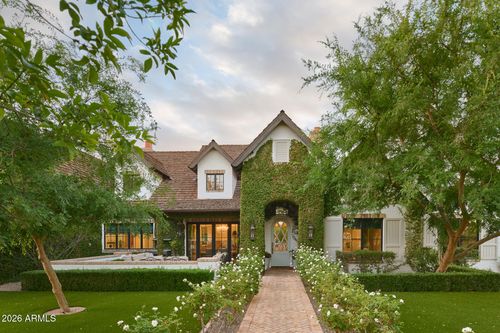 6320 E Calle Del Norte, Scottsdale, AZ, 85251-3030 | Card Image