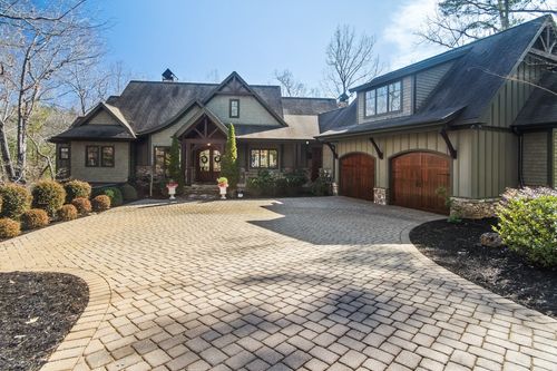 206 Feather Bell Ln, Sunset, SC, 29685-2221 | Card Image